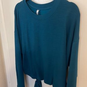 Fabuletics small turquoise sweatshirt top